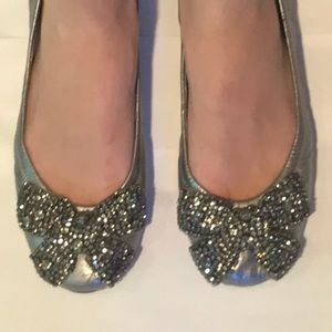 Tory Burch Silver Flats with Bows Size 7.5